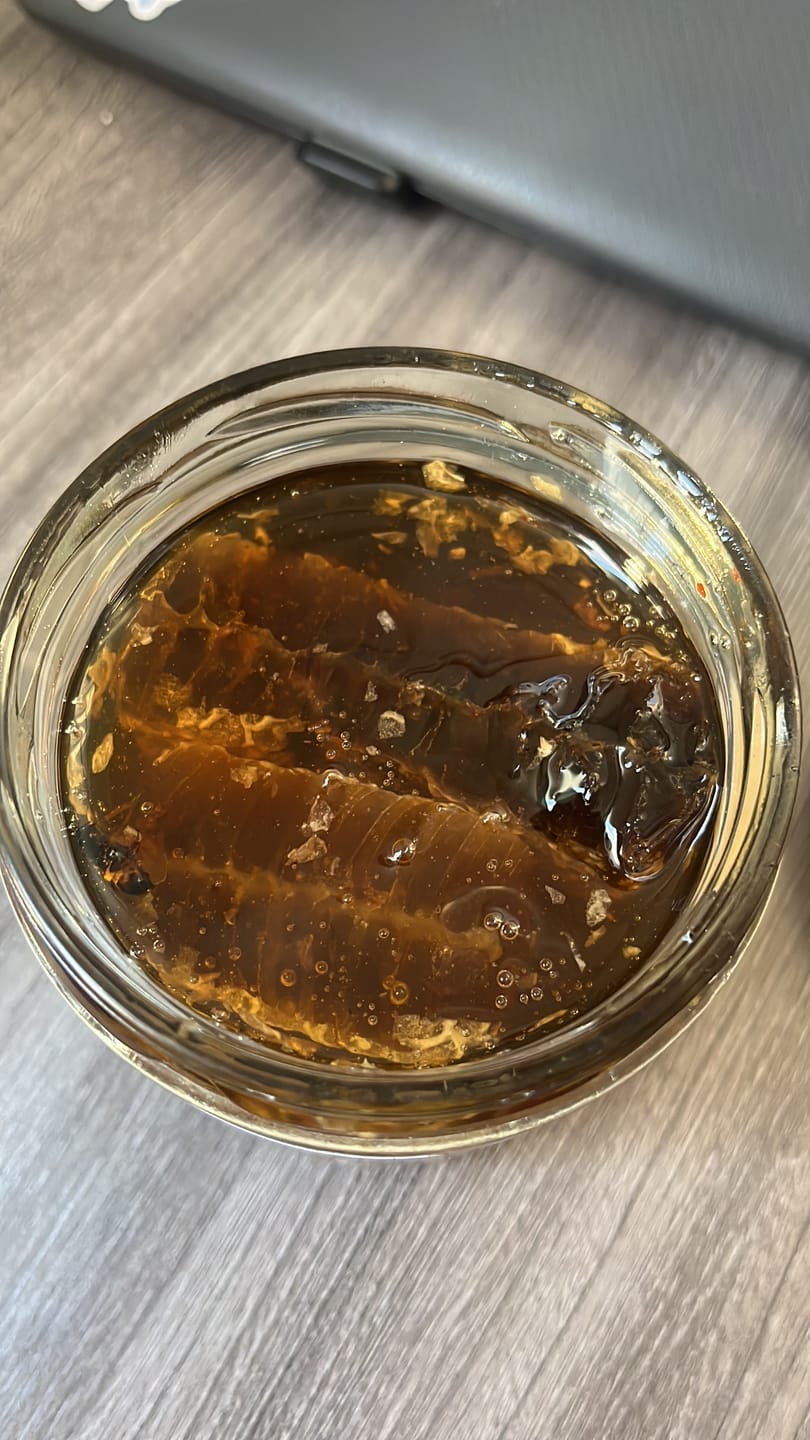 Customer photo review of Miel Con Panal Origen Tierra Alta Córdoba