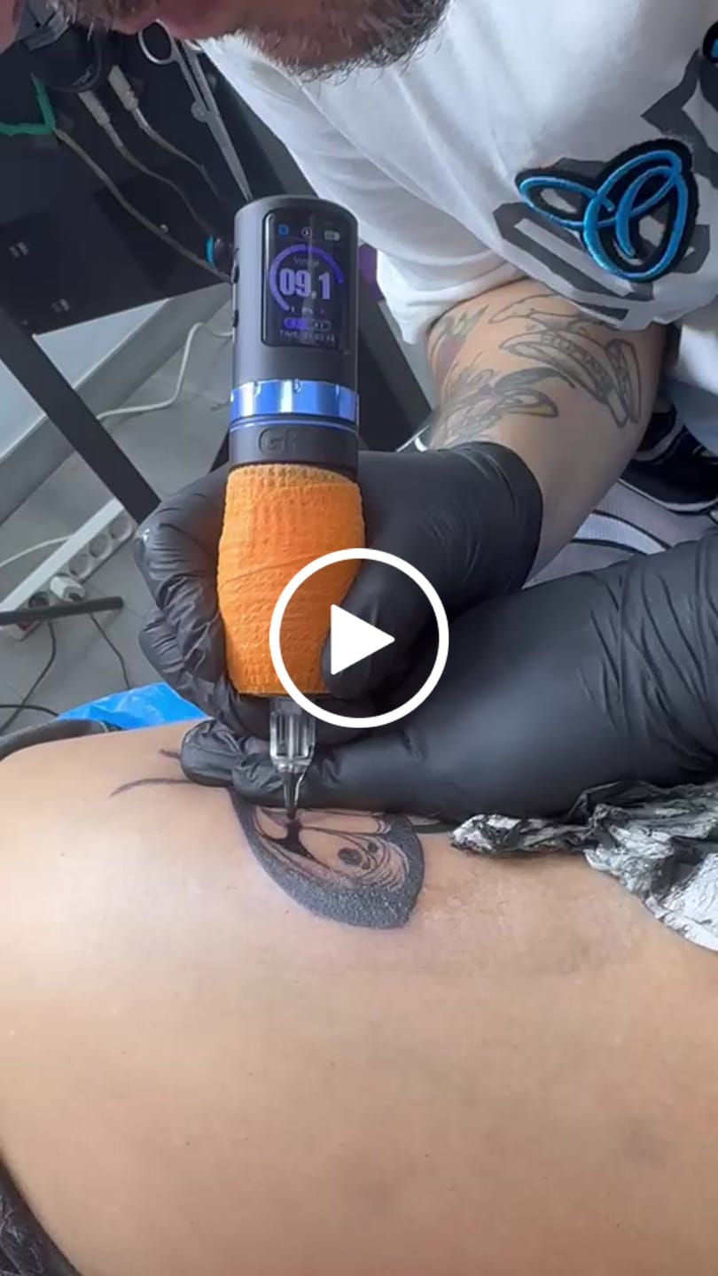 Customer video review of EMALLA Grand G5 Pro Wireless Tattoo Pen Machine 2.4-4.2MM Strokes (Black)
