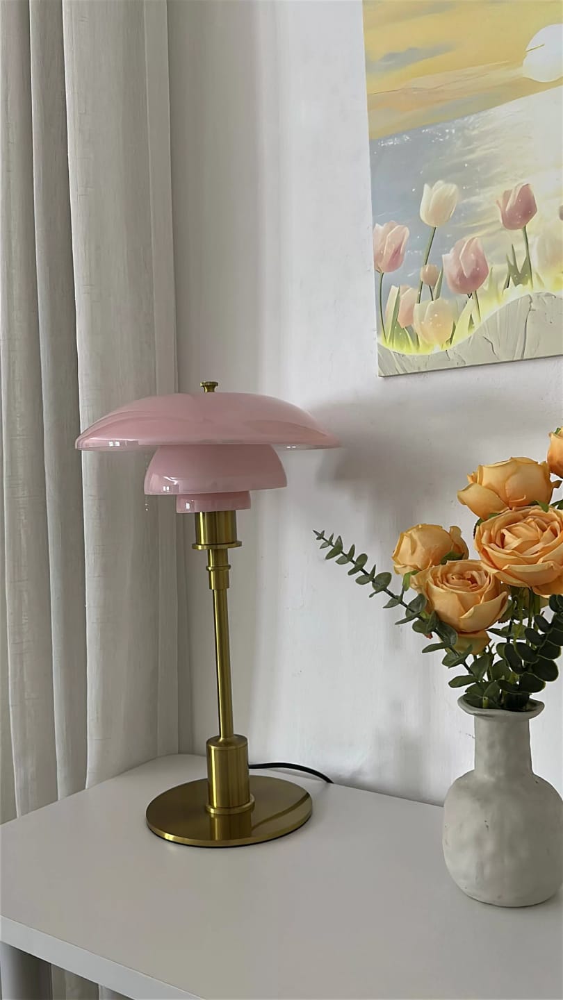 Customer photo review of Stylish Multi-layered Umbrella Amber Glass Table Lamp