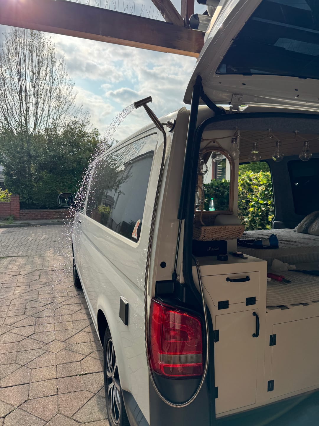 Customer photo review of Queensize Camper Magnet Halterung für Duschsets
