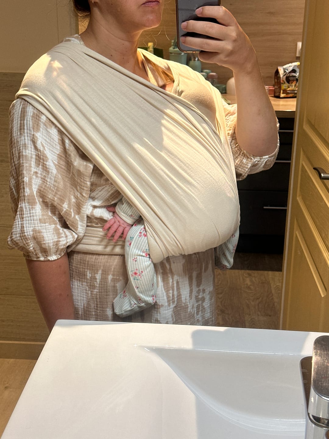 Customer photo review of Porte-bébé naissance Plume Oat