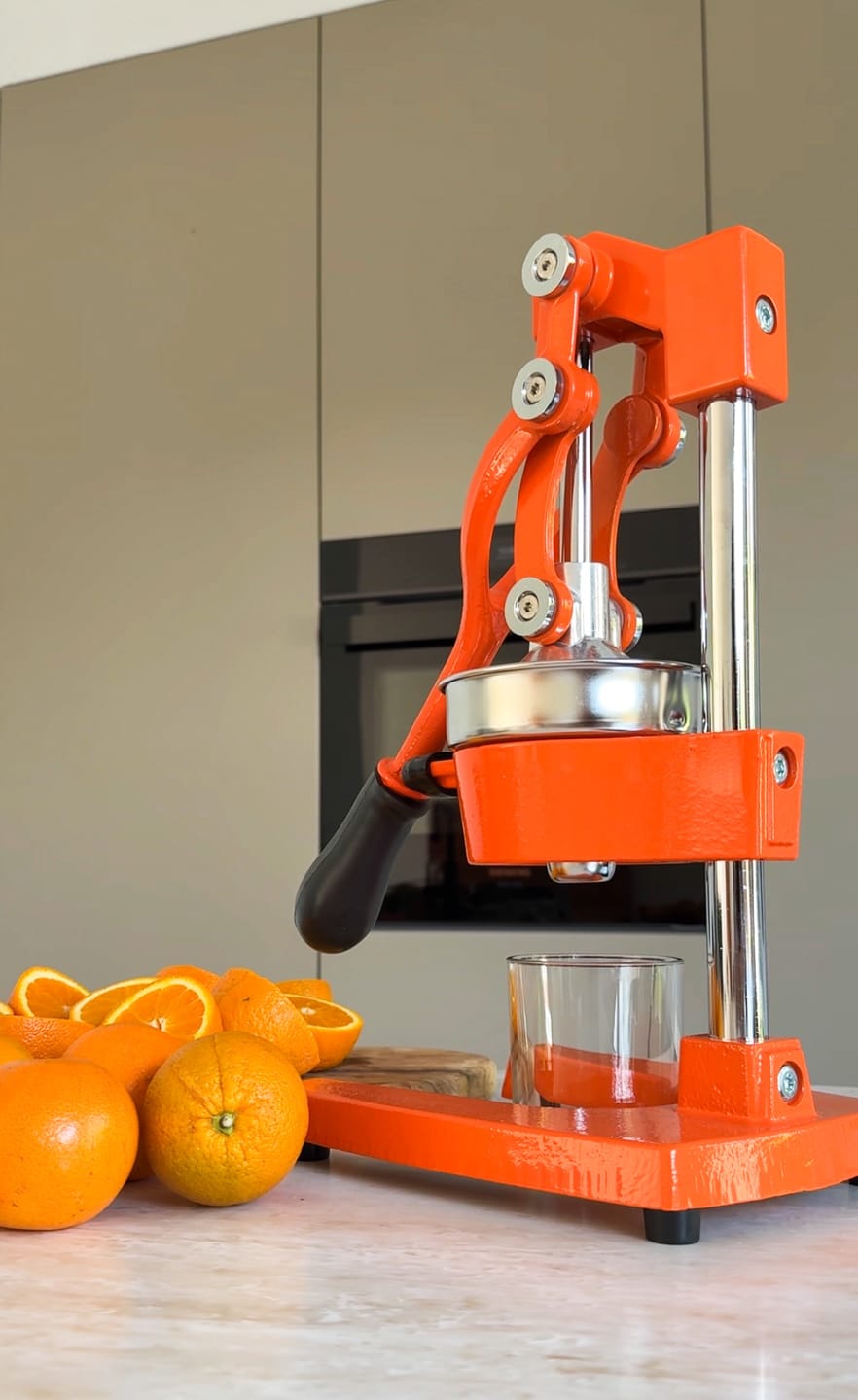 Customer photo review of Cookinglife Citruspers - Gietijzer - Hevelmodel - Oranje