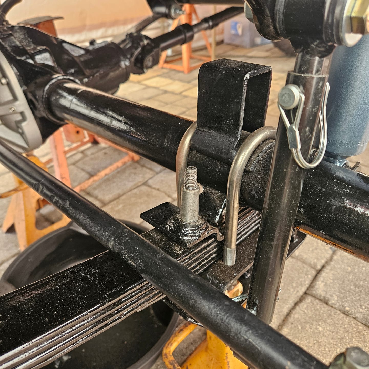 Customer photo review of 1/2 Inch Diameter U-Bolts - Round Bend