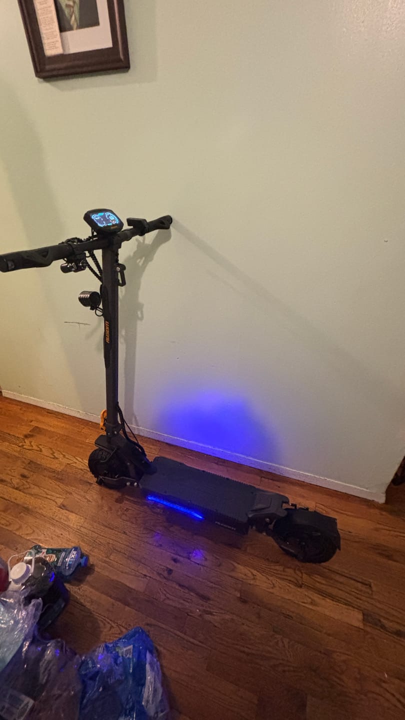 Customer photo review of Ausom Gosoul 2 Pro Dual Motor E-Scooter