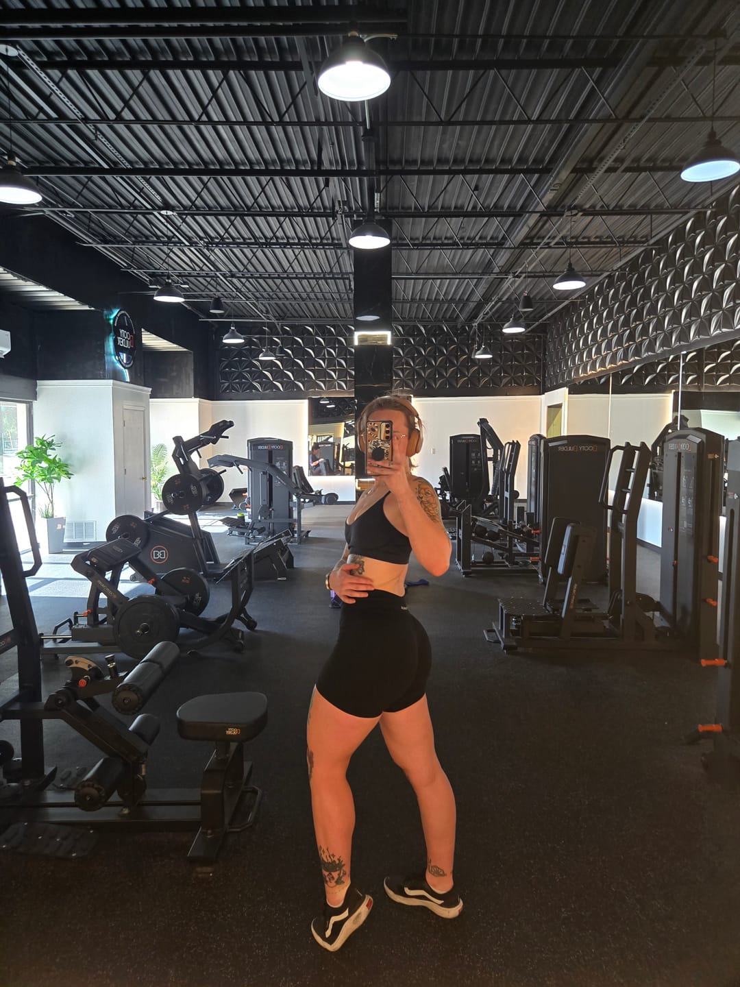 Customer photo review of W1156 - Kove Seamless Shorts