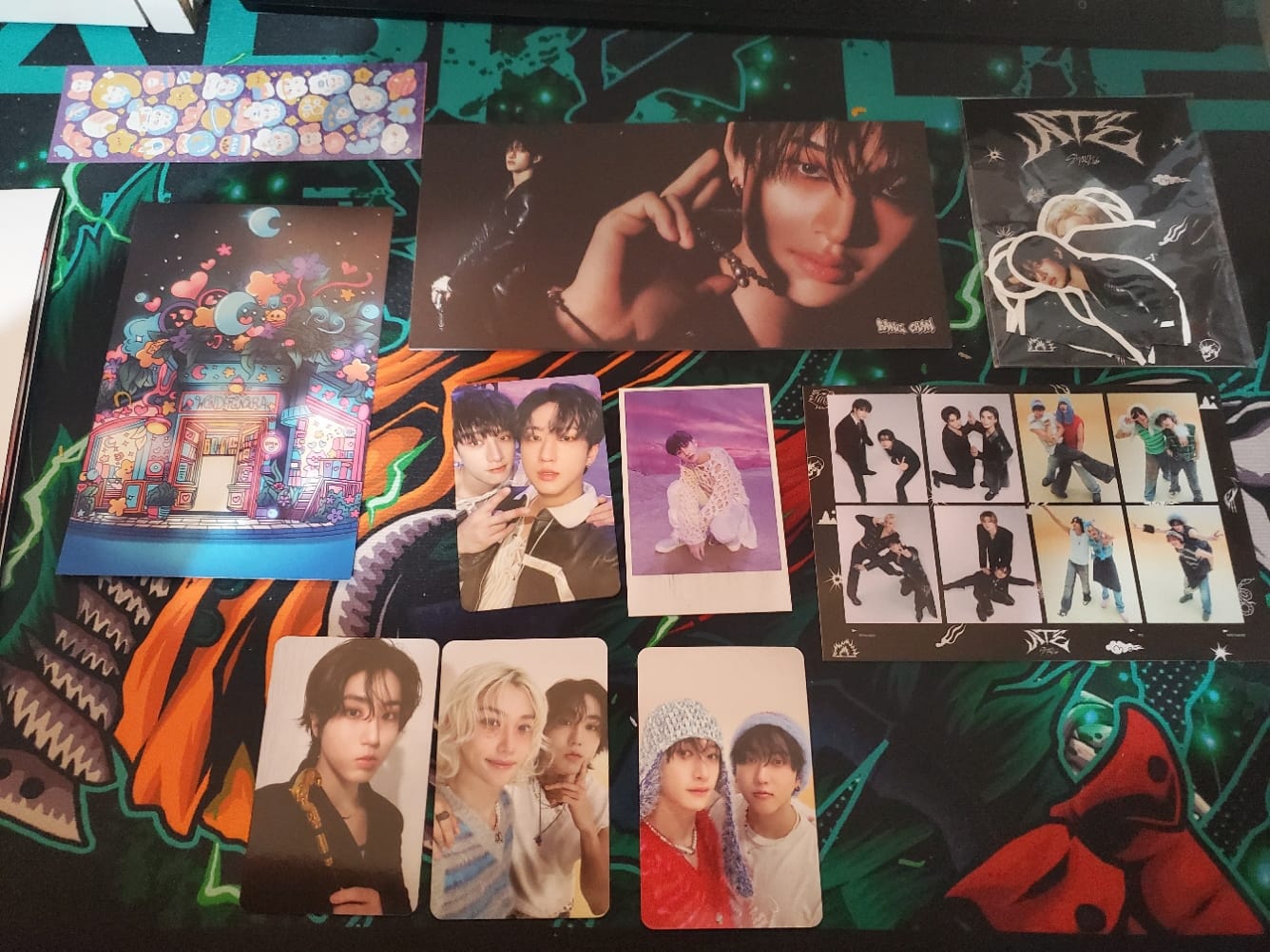 Customer photo review of [7/27 1:1 VIDEO CALL EVENT BY WITHMUU] STRAY KIDS - Mini [ATE] (Chk Chk Ver., Boom Ver.) (PRE-ORDER)