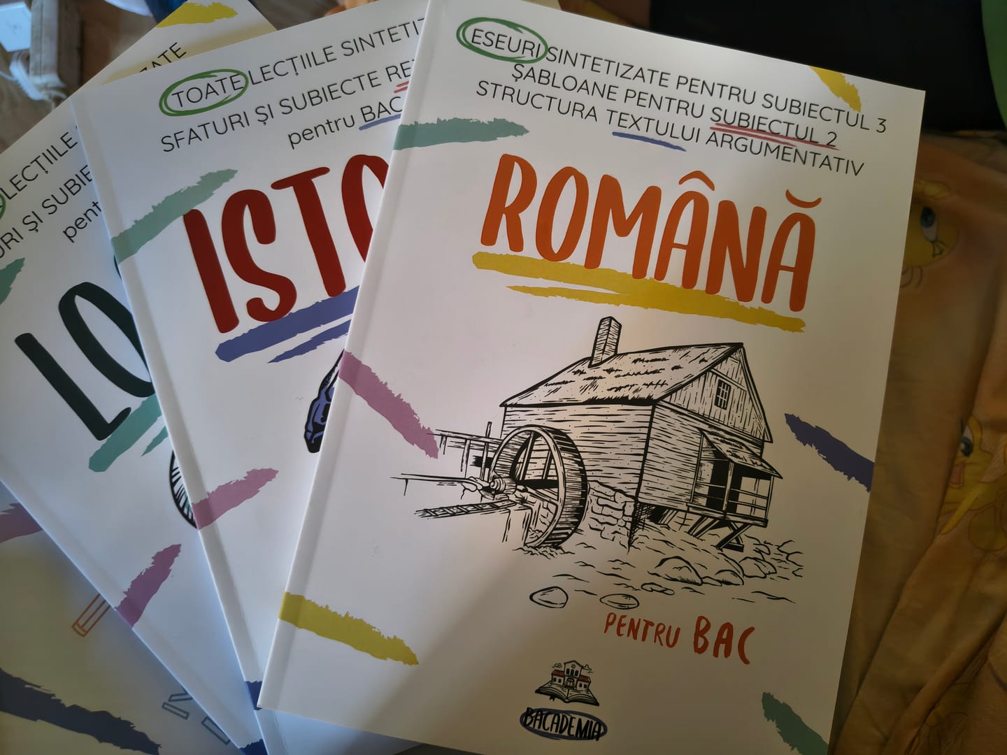 Customer photo review of Pachet Bacalaureat (Română + Istorie + Logică) Bacademia