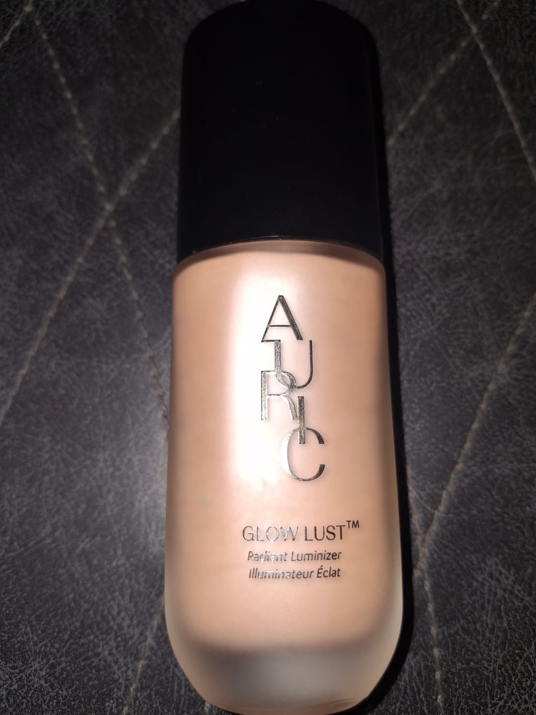 Customer photo review of Glow Lust™ Radiant Luminizer