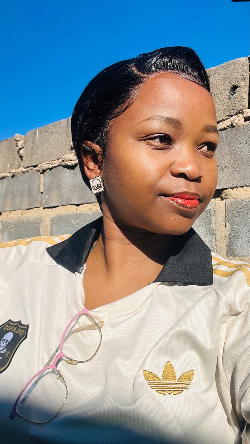 Customer photo review of Gold Pearl Square Earrings