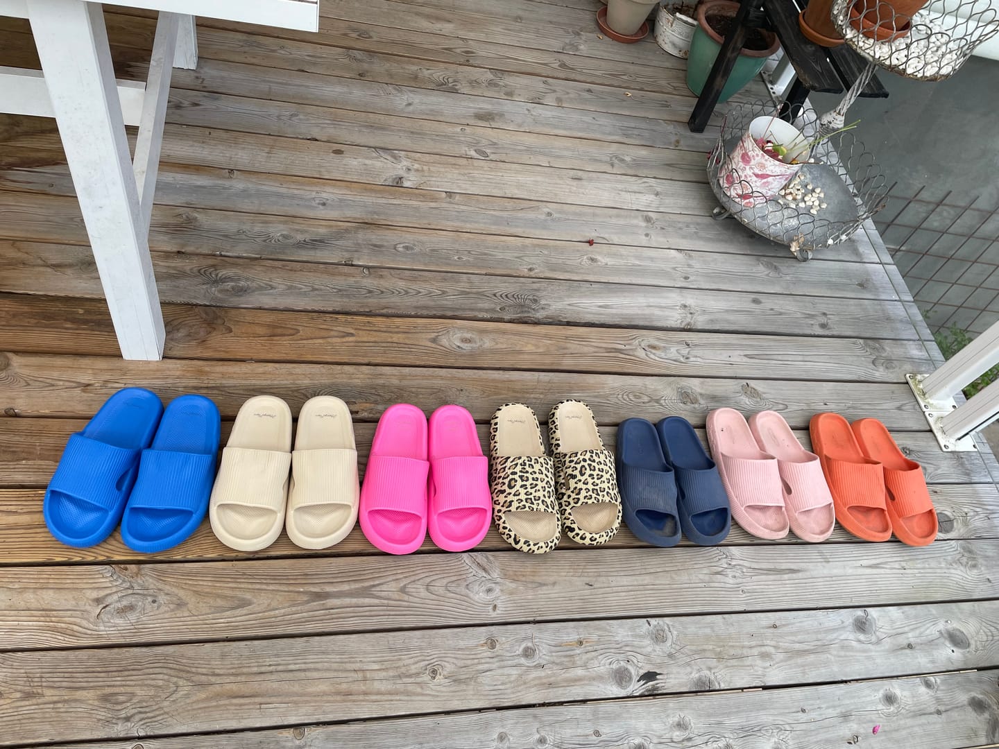 Customer photo review of HappyFlops Original Drop 002