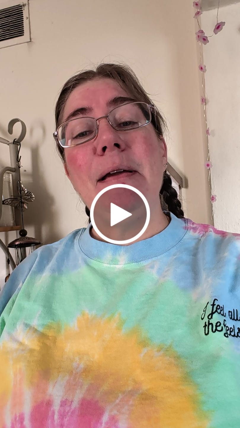 Customer video review of I Feel All The Feels Oversized tie-dye t-shirt