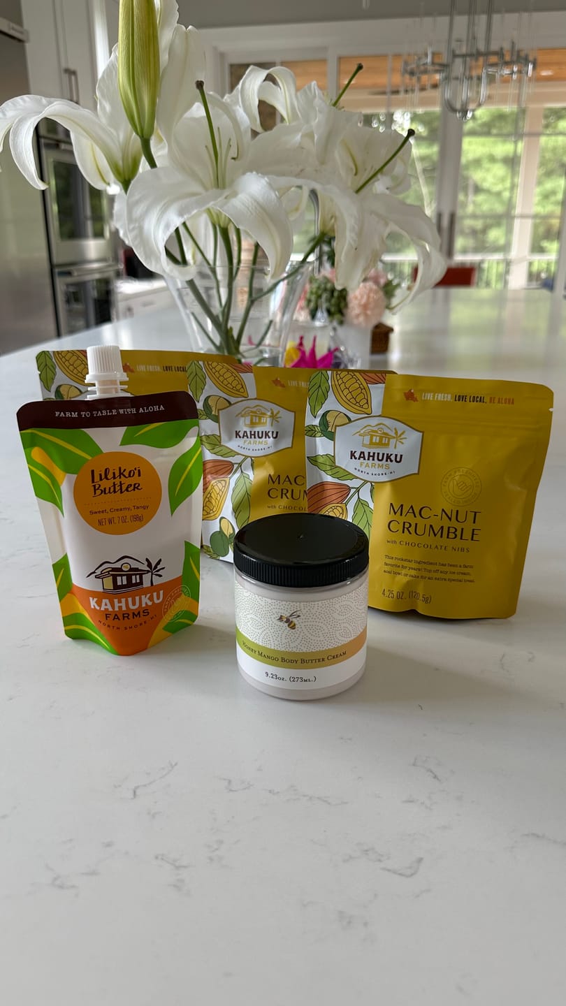 Customer photo review of Mac-Nut Crumble