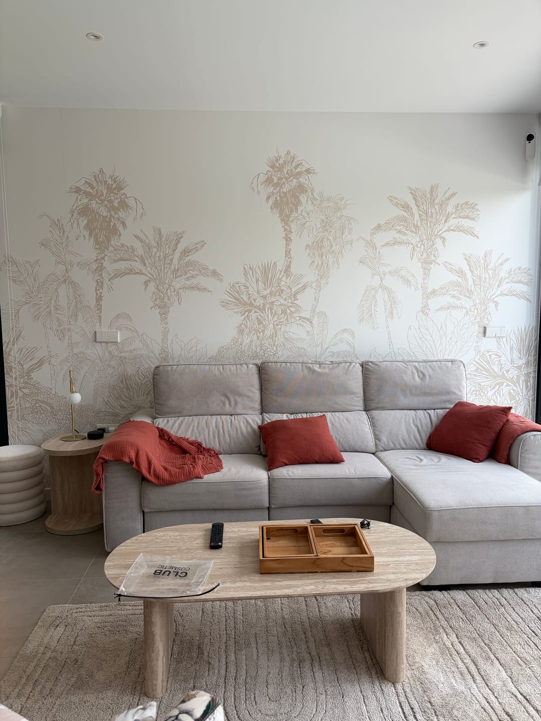 Customer photo review of Xynnelt - Beige Etched Tropical Jungle Trees Wallpaper Mural