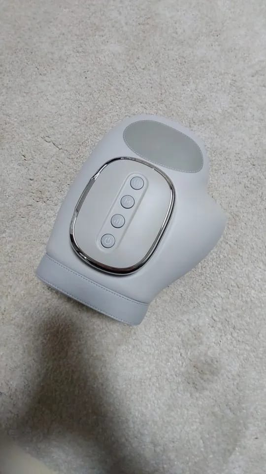 Customer photo review of Val's Gift™ Allevi Hand Massager