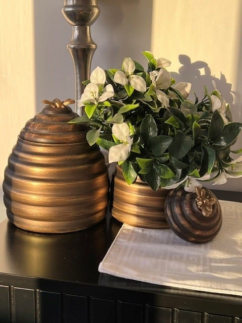 Customer photo review of Leonie Beehive Honey Pot Set of 2, Antique Gold Metal with Timber Lid
