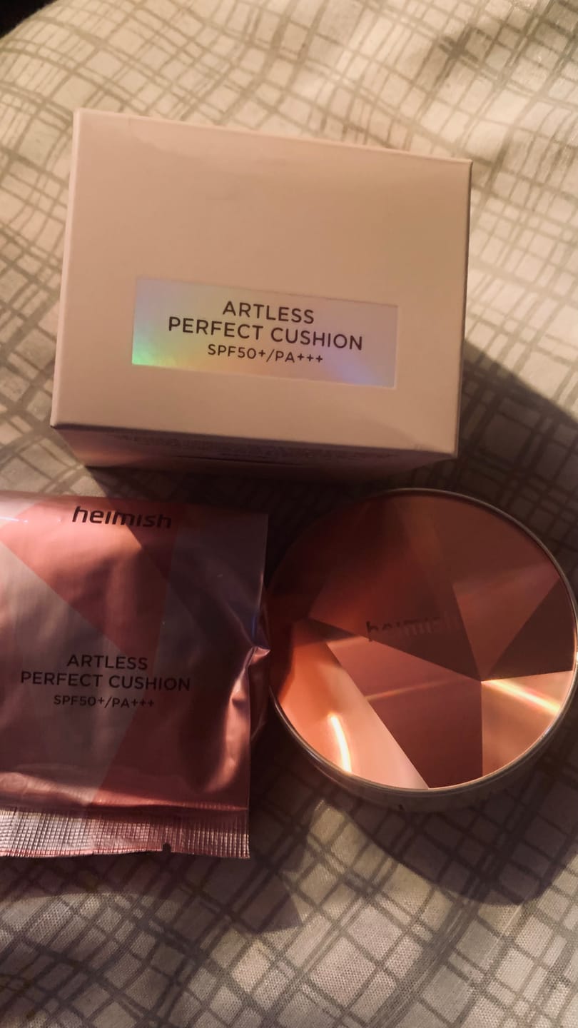 Customer photo review of Mitrinošs tonālais krēms-kušons mirdzuma piešķiršanai ādai ar refilu Heimish Artless Perfect Cushion SPF50+ PA+++