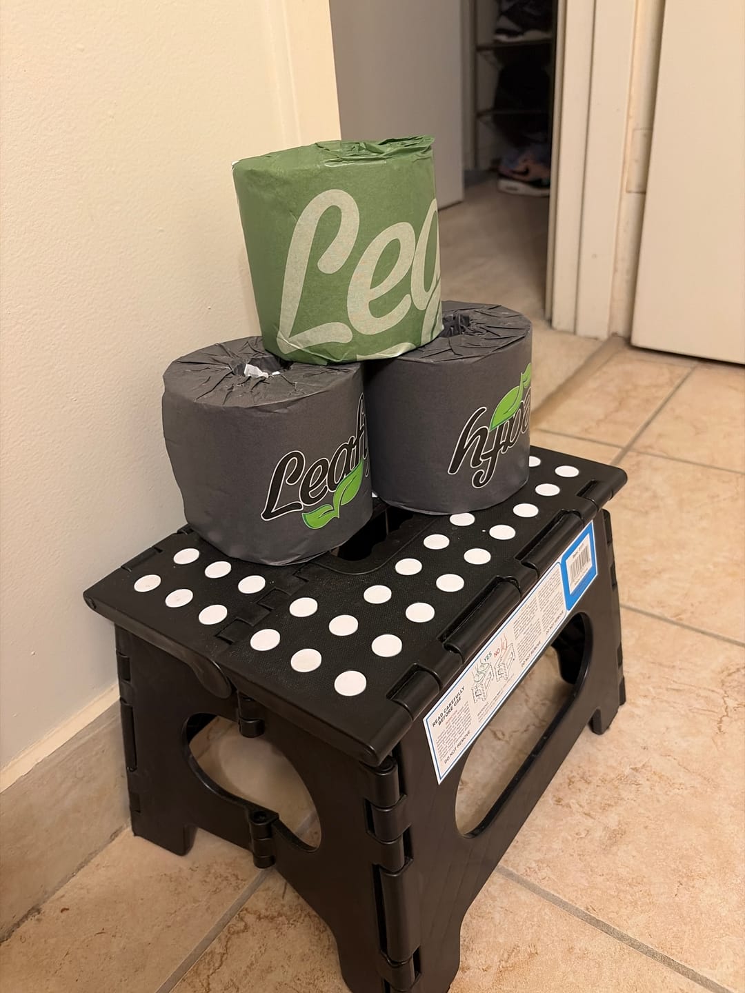 Customer photo review of Leafy EarthCloud Bamboo - 24 roll 2 ply