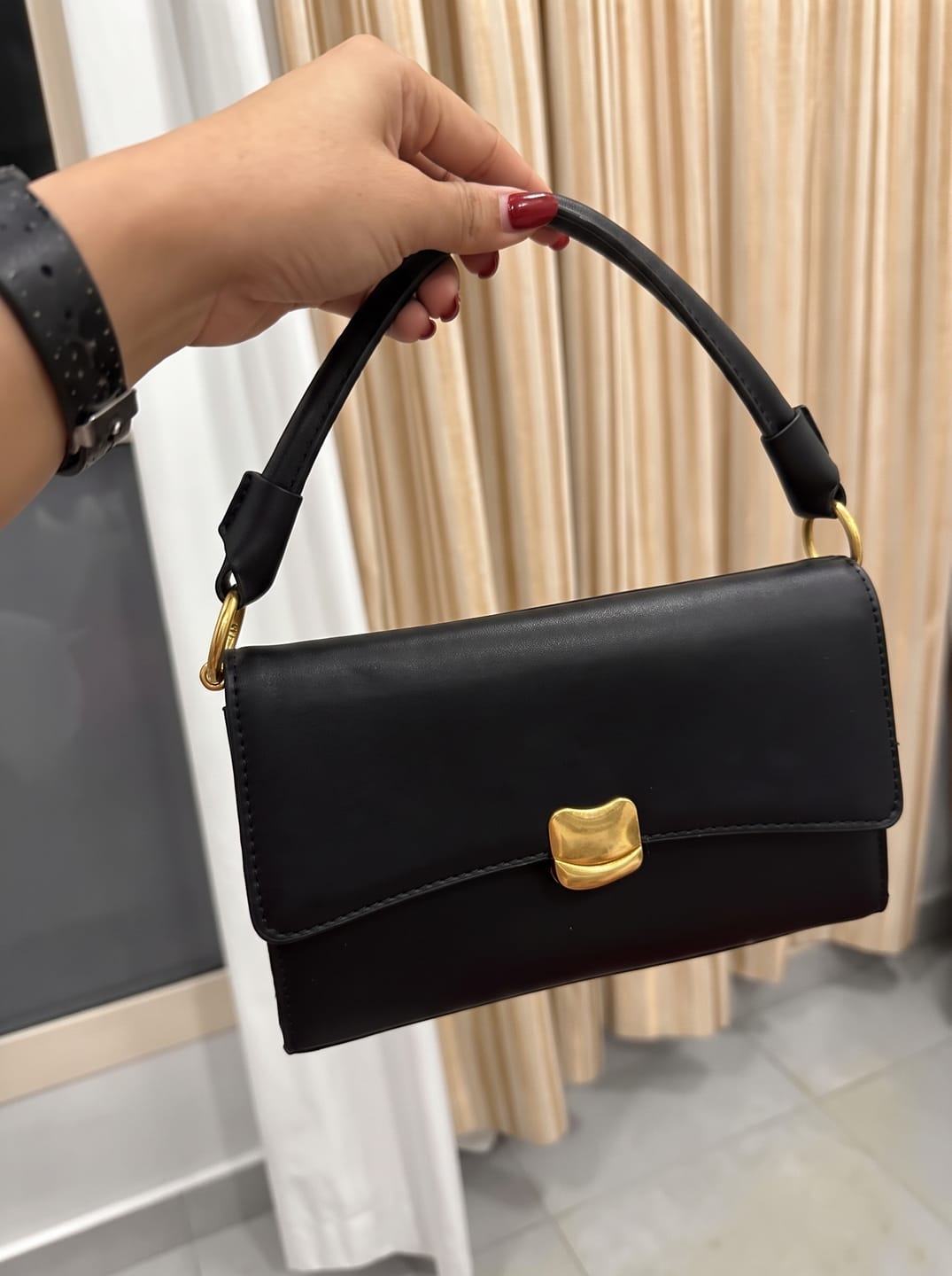 Customer photo review of Viola