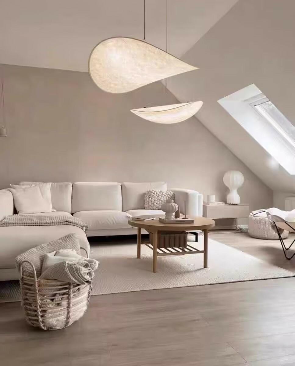 Customer photo review of Pendant Light, Tense, Mulberry Silk Diffuser, Black Frame, LED, Dimmable