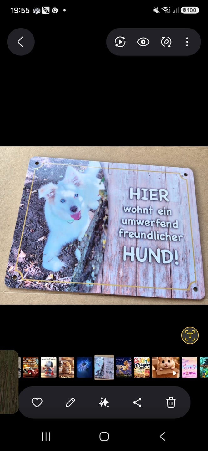Customer photo review of Hunde-Türschild personalisiert mit Foto & Text (UV- und wetterfest)