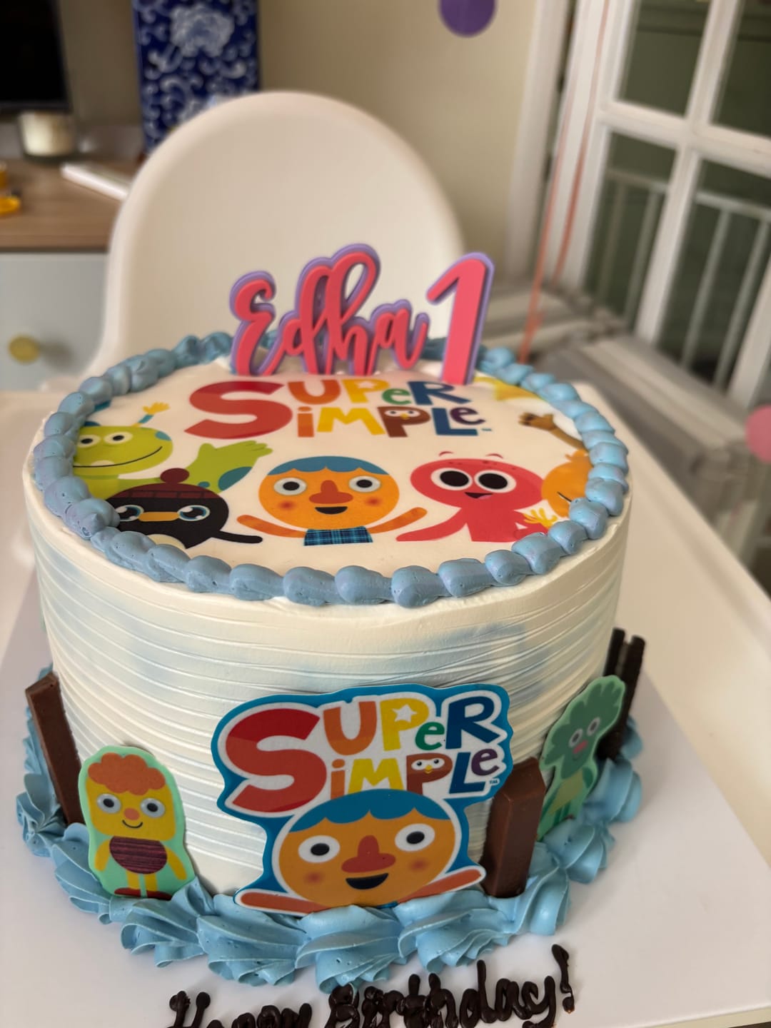 Customer photo review of Acrylic Name Cake Charm