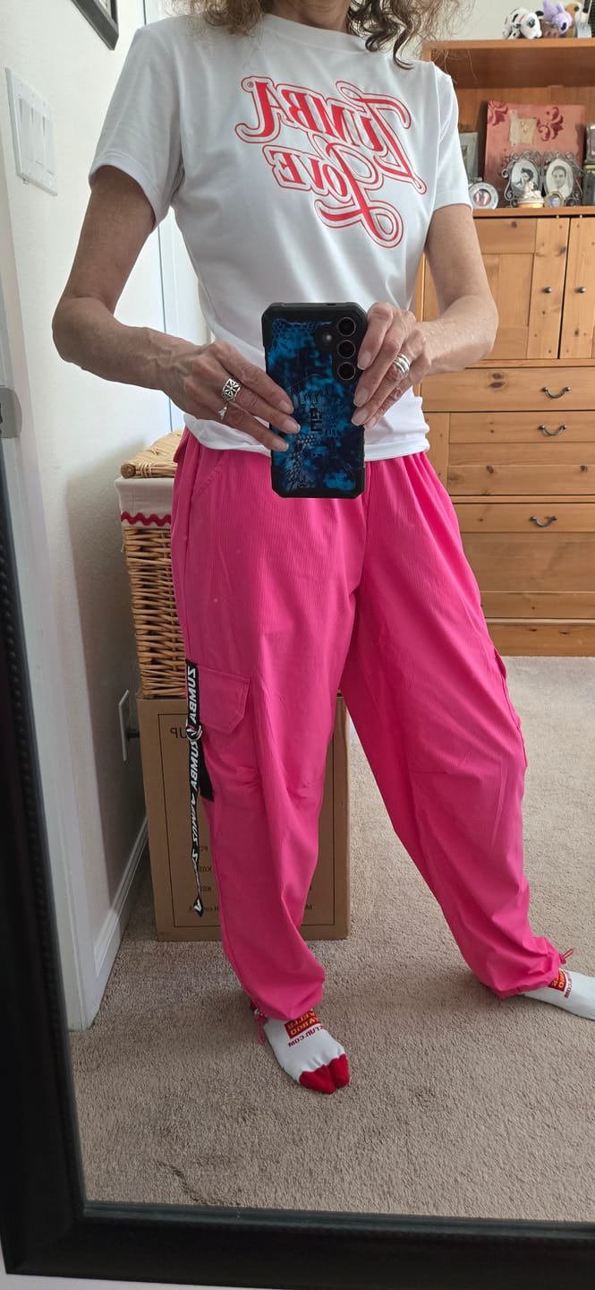 Customer photo review of Color Spree Woven Cargo Pants