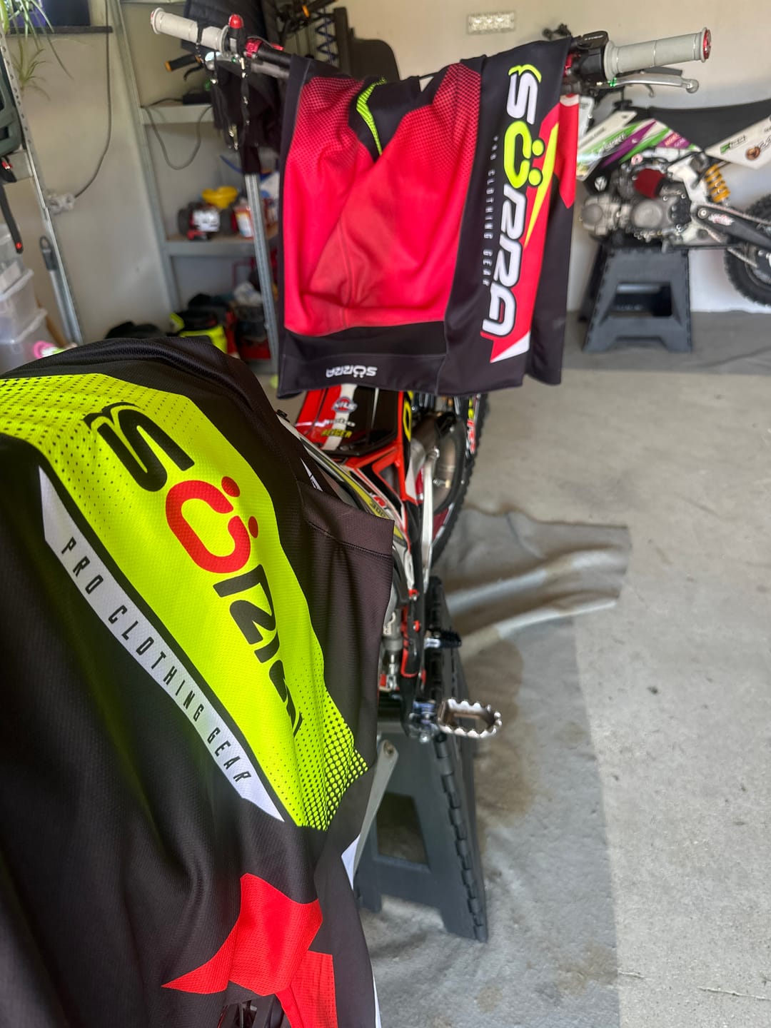 Customer photo review of Trial Clothing Set 2 Racing TRRS