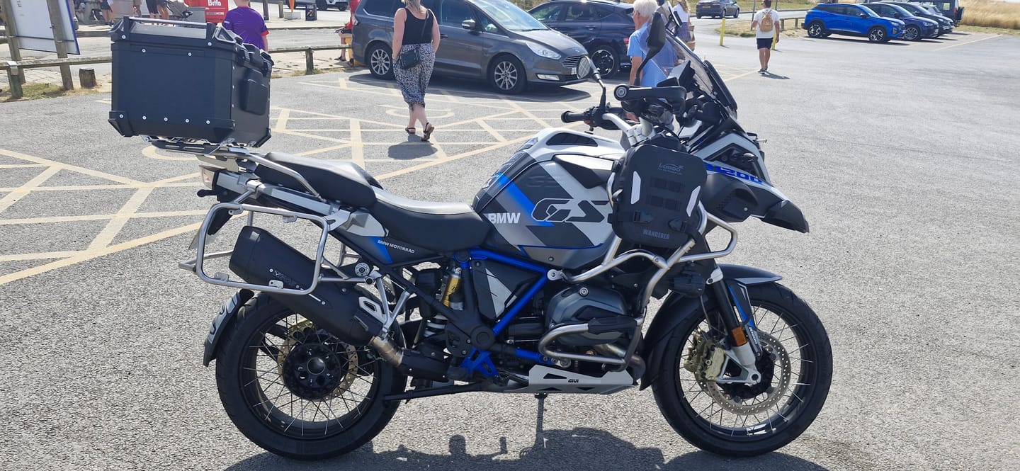 Customer photo review of LOBOO Wanderer BHGB05T — 300KG Inflatable Bag for 25mm Crash Bars