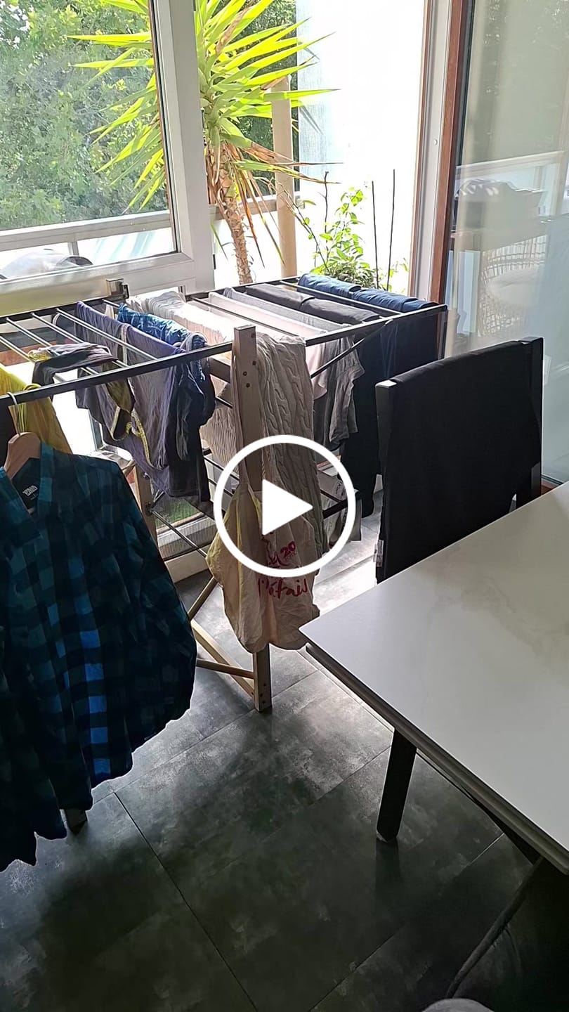 Customer video review of Table à manger extensible MASDAR en céramique – 180 cm fermée / 260 cm ouverte