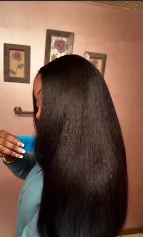 Customer photo review of Perruque Lisse Texturée — sans colle, 46 à 71 cm