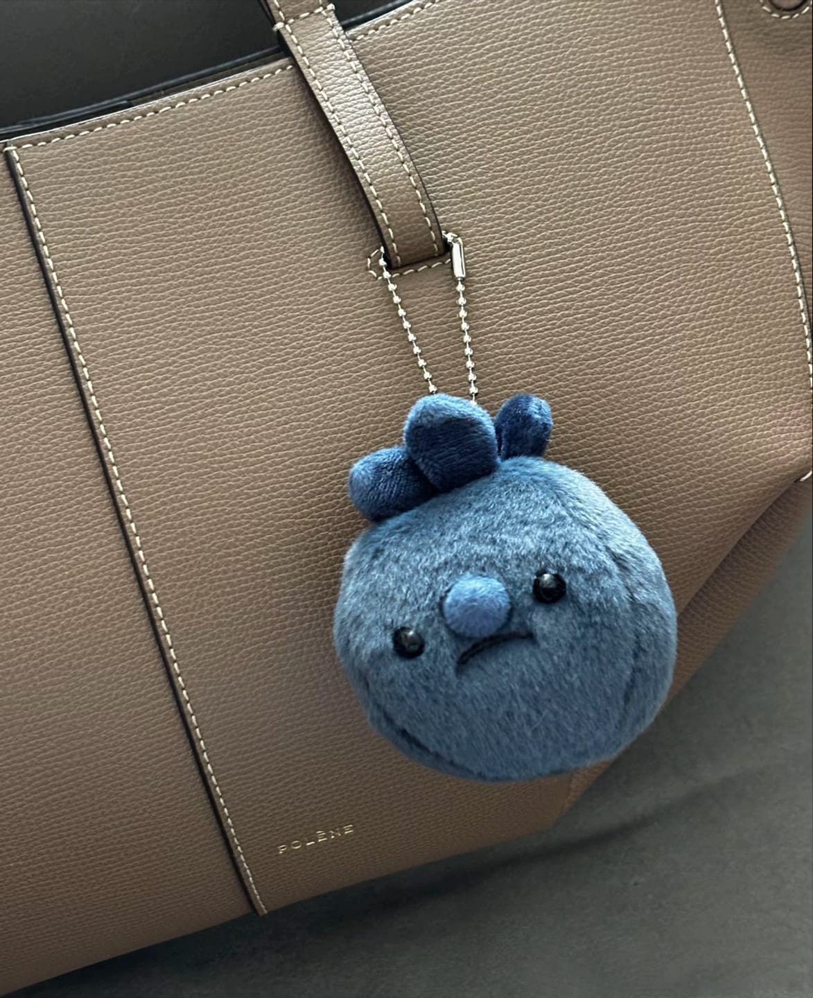 Customer photo review of Forgotten Single Blueberry