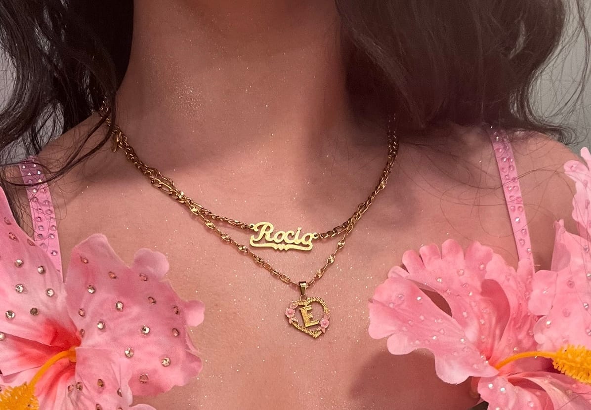 Customer photo review of Flower Initial Necklace w/ Clip Chain