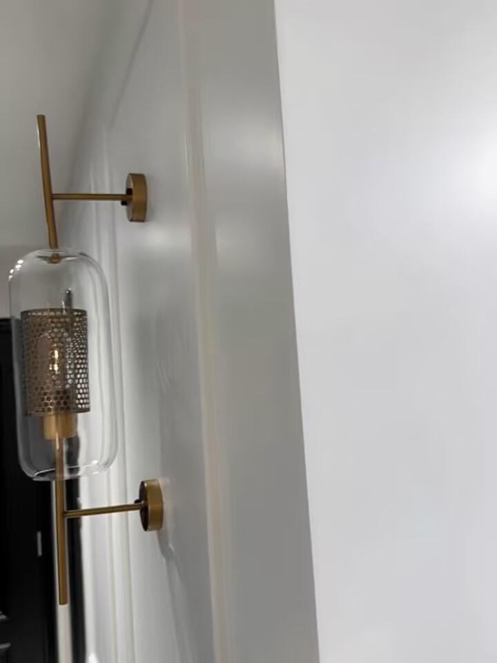 Customer photo review of Wall Light, Chiswick Glass Globe, Copper Silver Black, E27