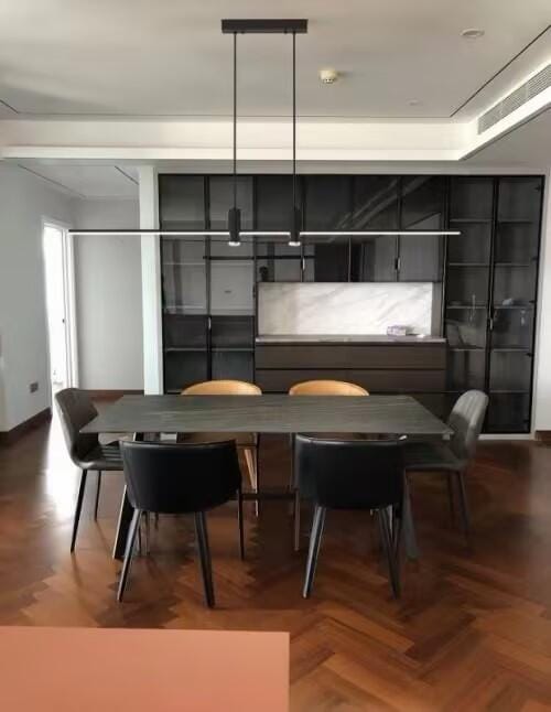 Customer photo review of Linear Bar Pendant Light, Black or Gold, Integrated LED, Dimmable