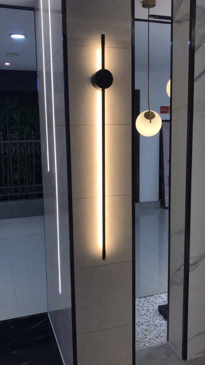 Customer photo review of Wall Light, Linear LED Slim Tube, Black or Copper, Wall or Ceiling Mount
