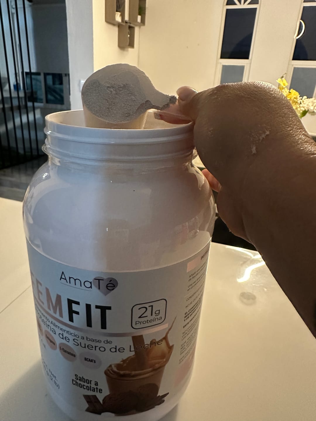 Customer photo review of Proteína FEMFIT Chocolate