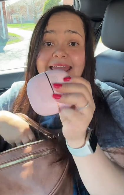 Customer photo review of Portable Straightening Brush™
