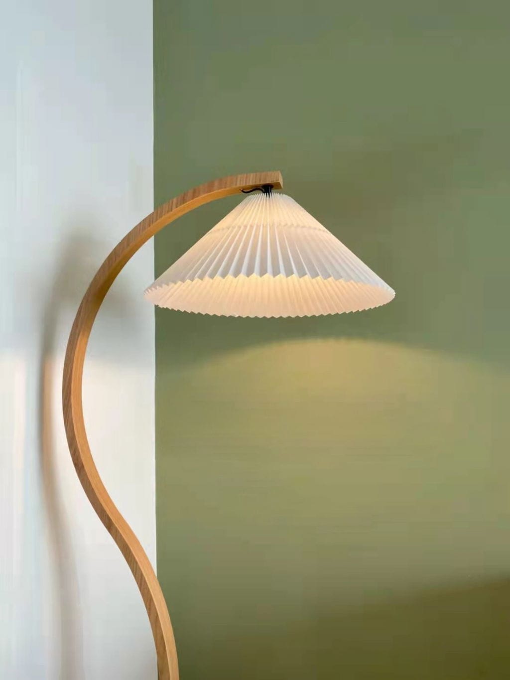 Customer photo review of Floor Lamp, Caprani Beechwood & Linen Shade, E26/E27, Plug-In