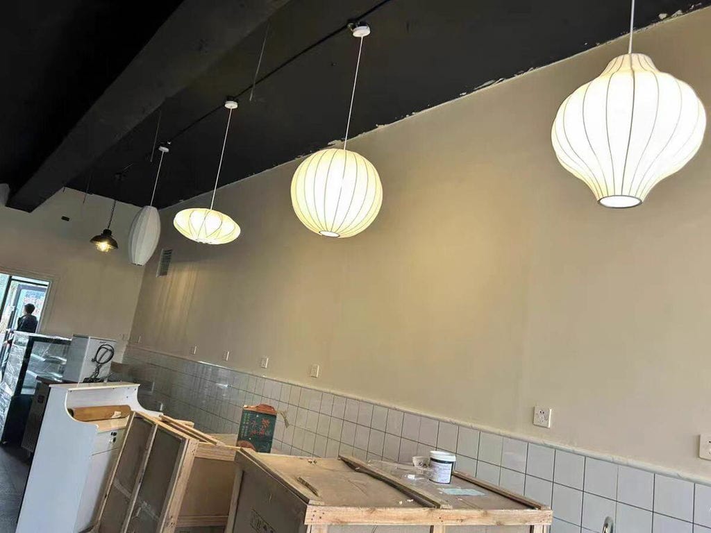 Customer photo review of Pendant Light, Crisscross Bubble, Mulberry Silk, Steel Wireframe, E26