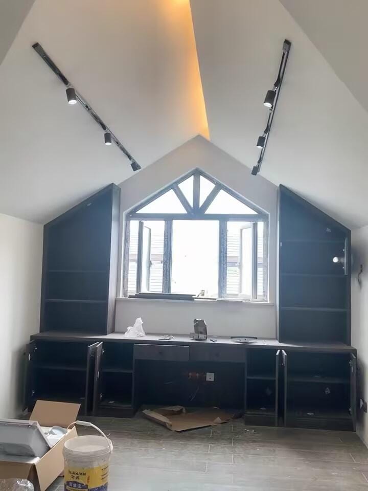Customer photo review of Track Ceiling Light, Adjustable Spotlight Heads, Integrated LED, 24 Degree Beam