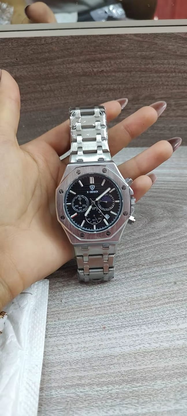 Customer photo review of Amorati Chronos