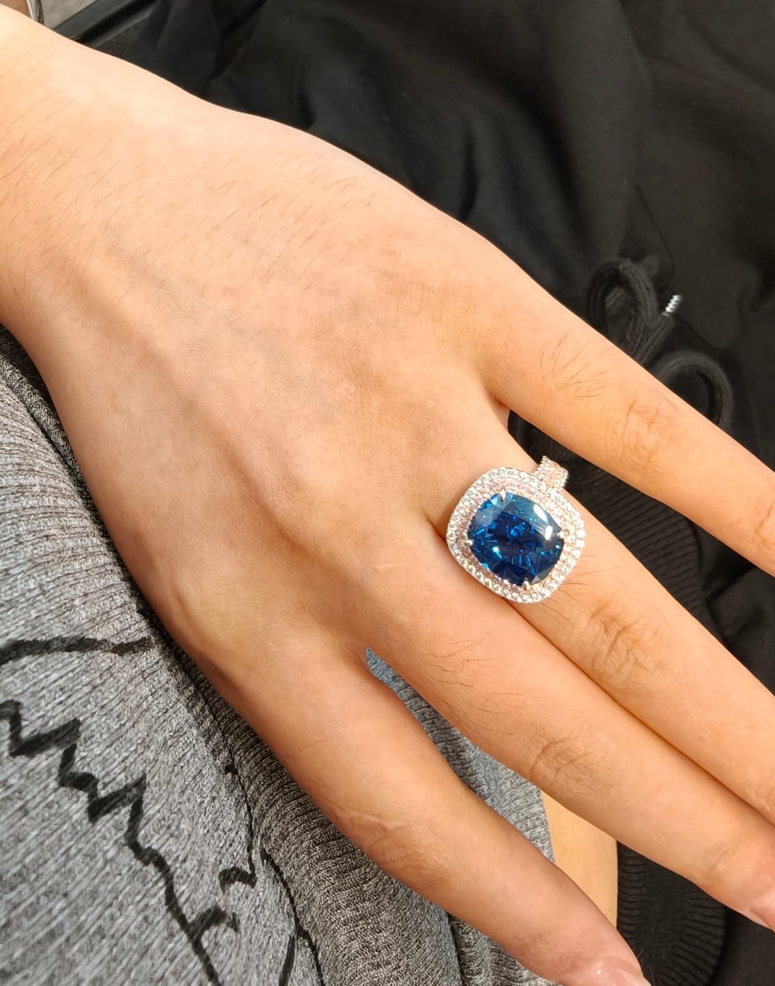 Customer photo review of S925 Double Halo 6.0Ct Cushion Cut Three Shank Vintage Aquamarine Blue&Purple Engagement Ring