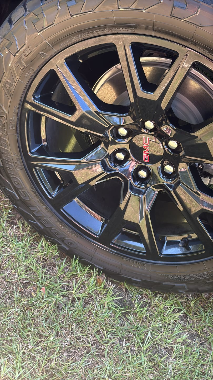 Customer photo review of Decked Out Tire Dressing - 16 oz.
