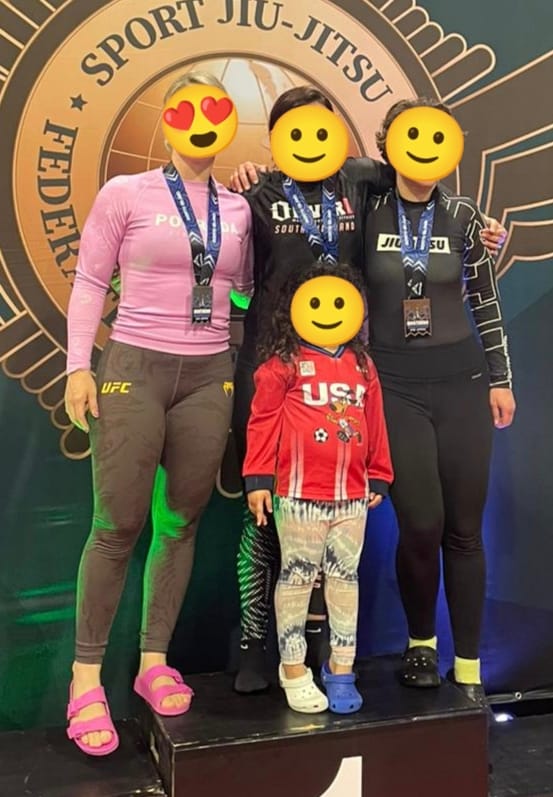 Customer photo review of FLORAL BLOOM WOMEN RASH GUARD