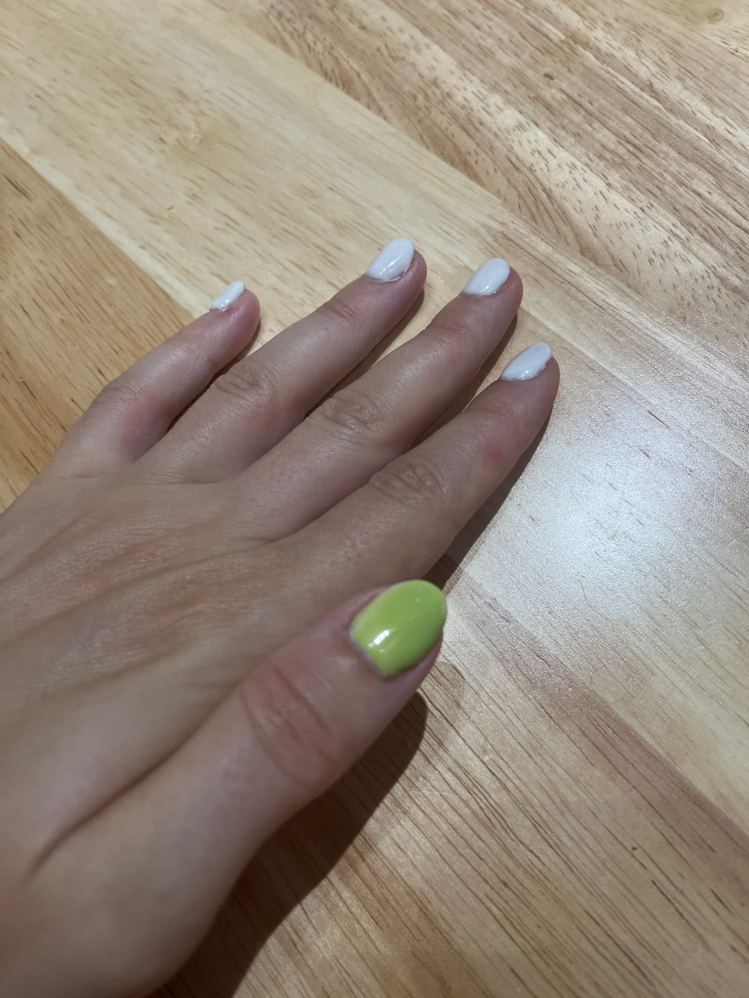 Customer photo review of Smalto Semipermanente LCI -  Hema Free - Pistacio
