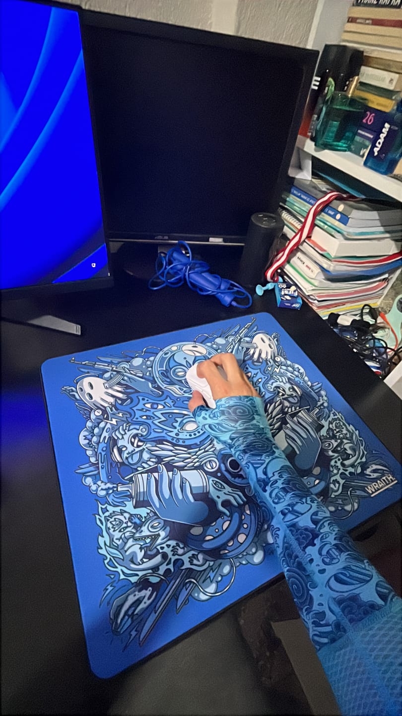 Customer photo review of Wraith Spirit of Aim Mousepad