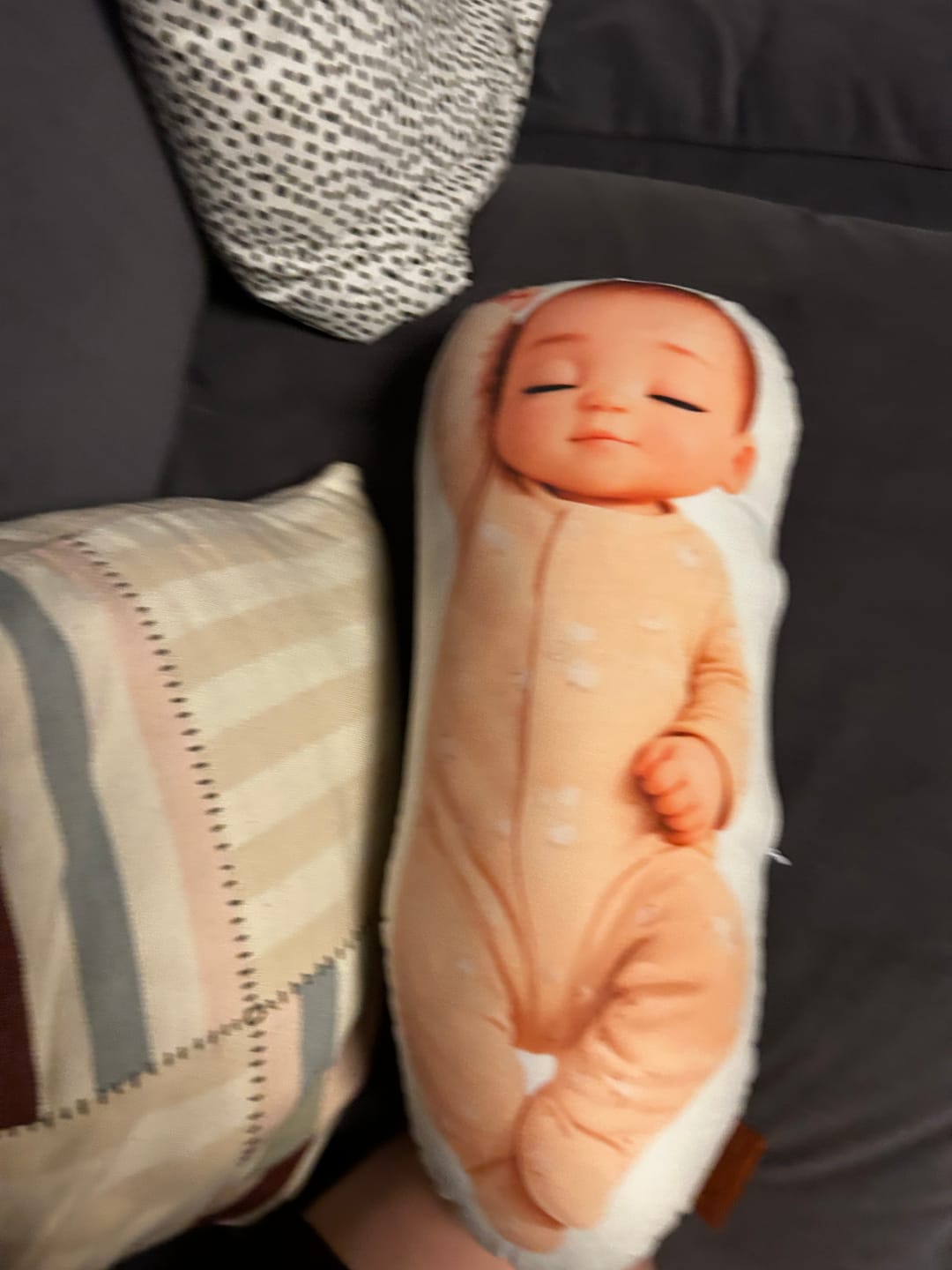 Customer photo review of CARTOON BABYKISSEN