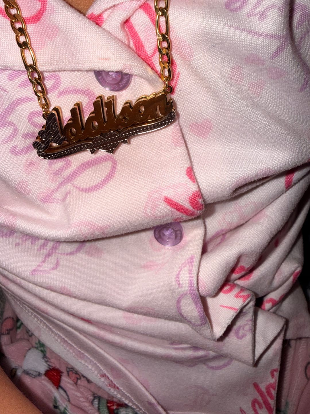 Customer photo review of Kids Double Plated Script Name Necklace w/ Figaro Chain