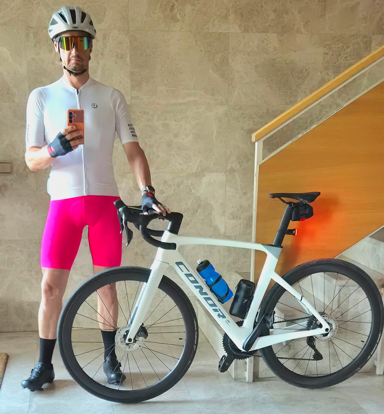 Customer photo review of LIFTTINT 1.X JERSEY - WHITE