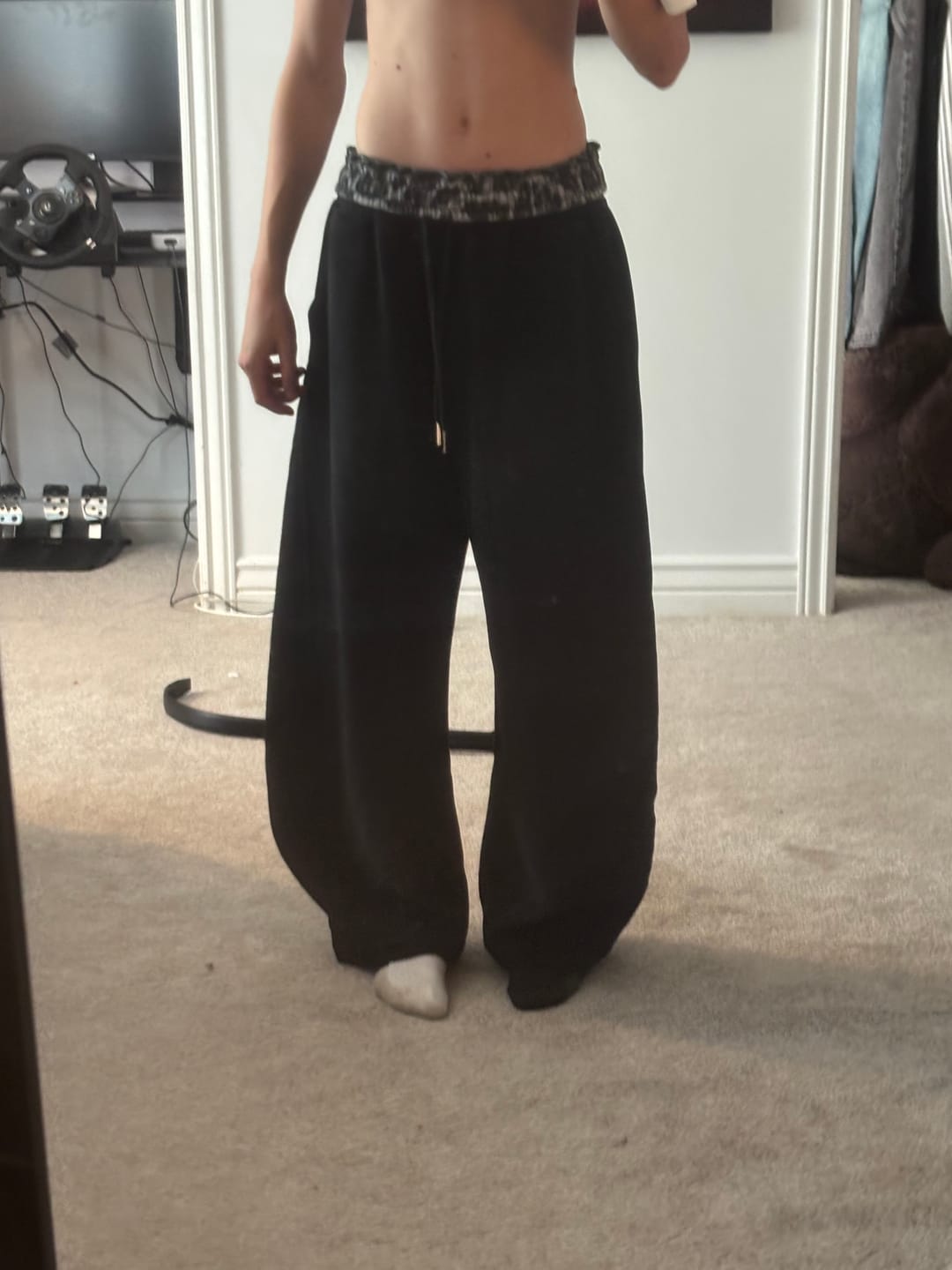 Customer photo review of Aelfric Eden Leopard Double Waist Baggy Sweatpants